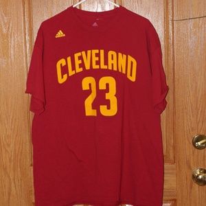 Adidas, Cleveland #23 LeBron James tee shirt